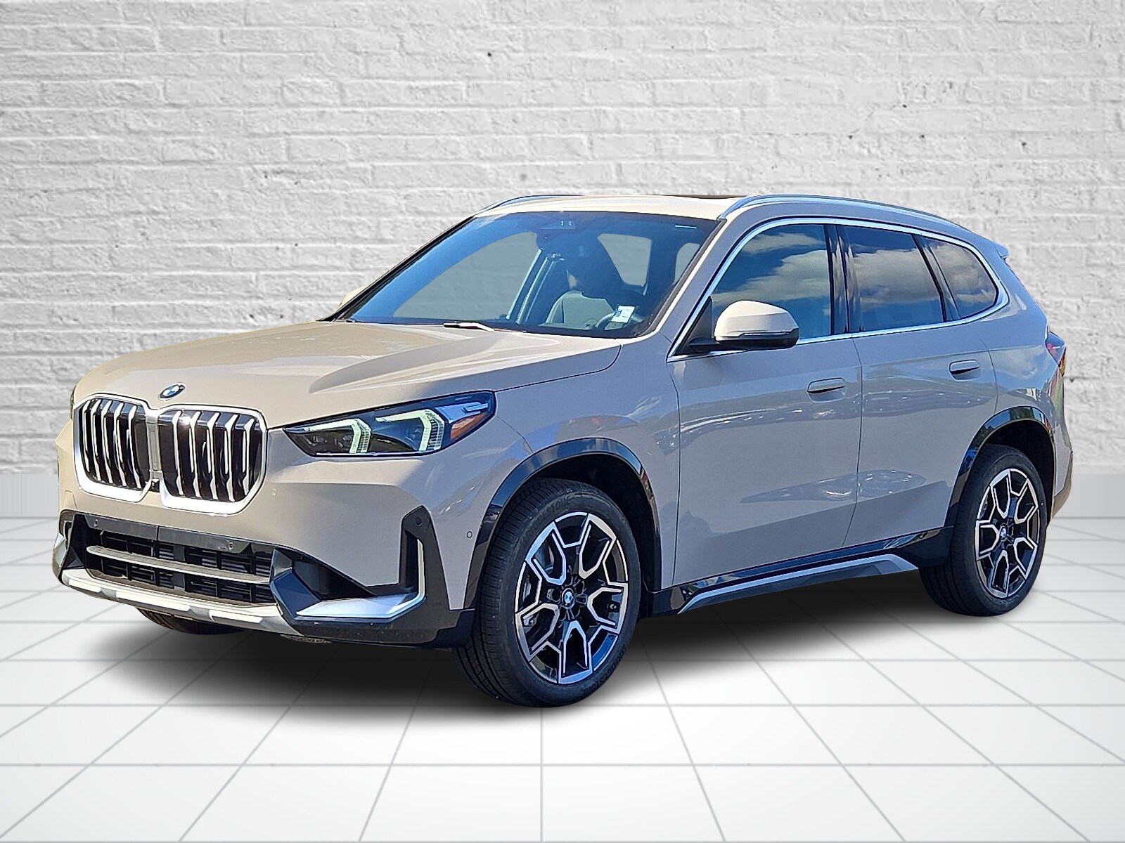 2026 Bmw X1 XDrive28i photo 2