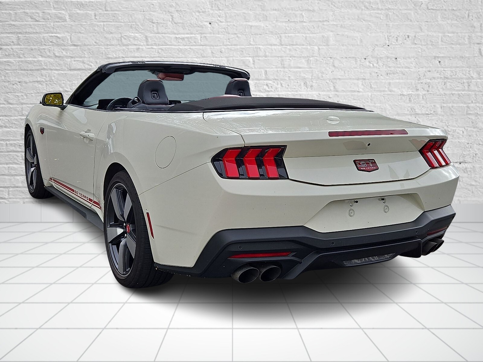 2025 Ford Mustang GT Premium Convertible photo 4