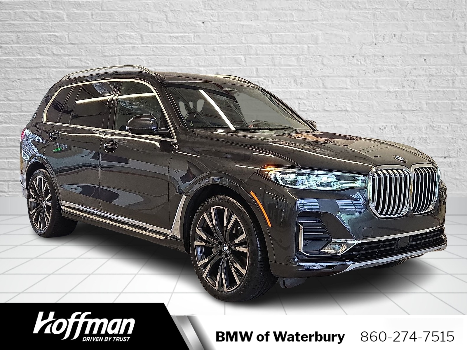 2022 BMW X7 40i's photo