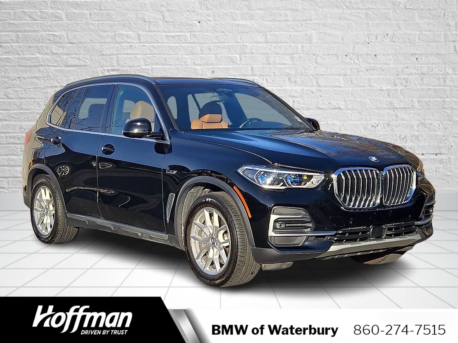2023 BMW X5 45e's photo