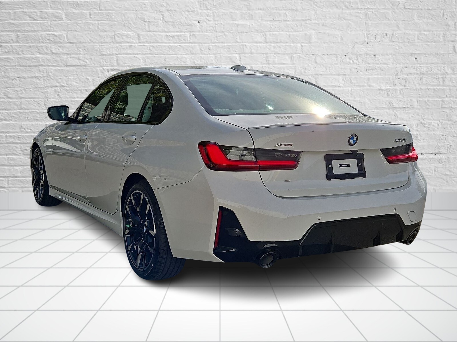 2025 Bmw 330i xDrive Sedan photo 3