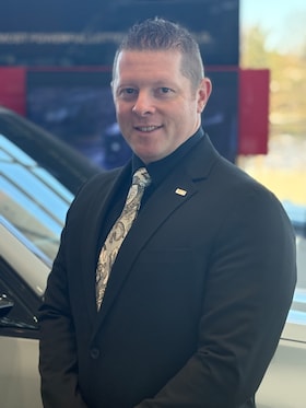 Staff member Mike DeAngelis from eec6c2785219