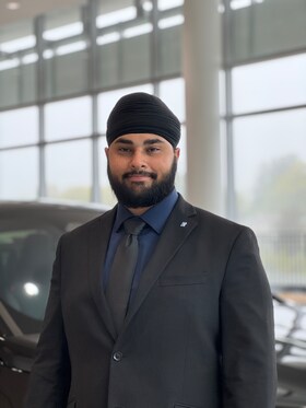 Staff member Guntaas Singh from 8e78f7a4c5a3
