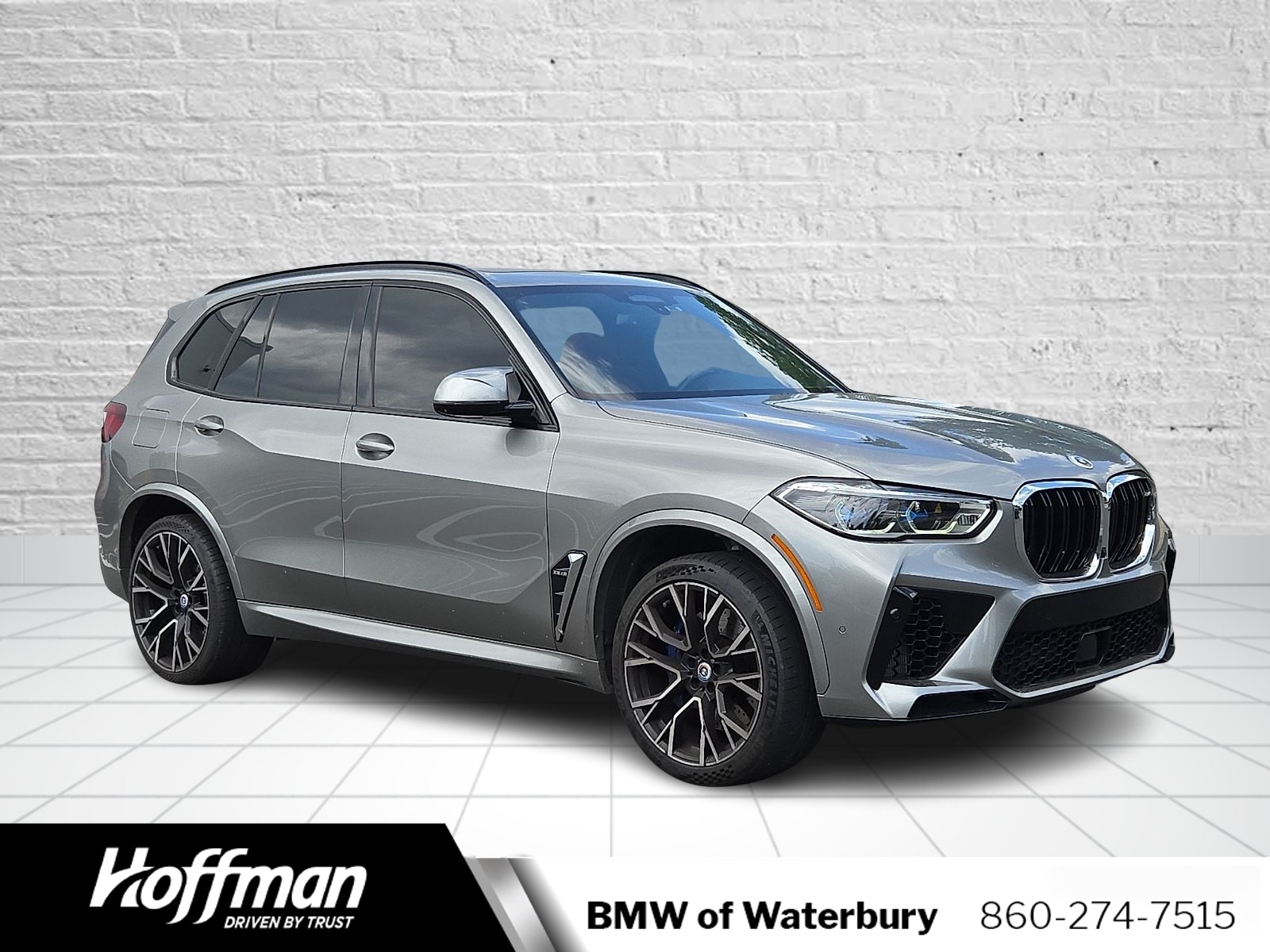 2022 BMW X5 M -'s photo