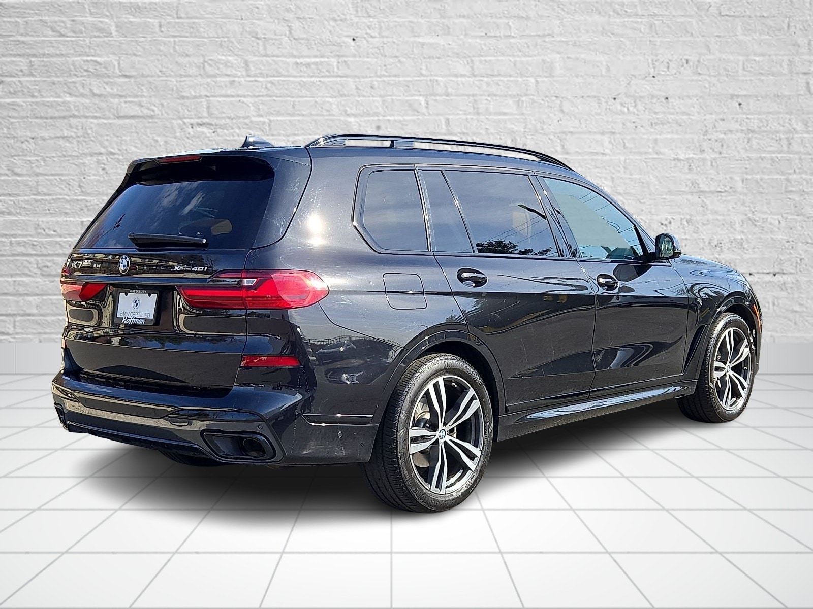 View vehicle photo 6