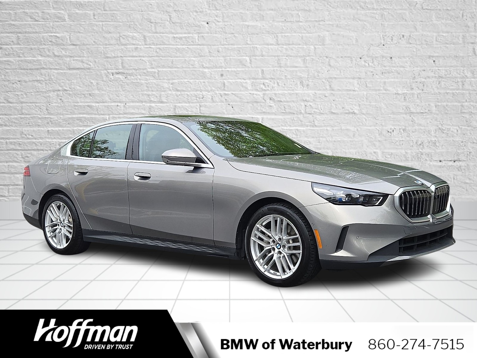 2025 BMW 5 Series 530i xDrive Sedan's photo