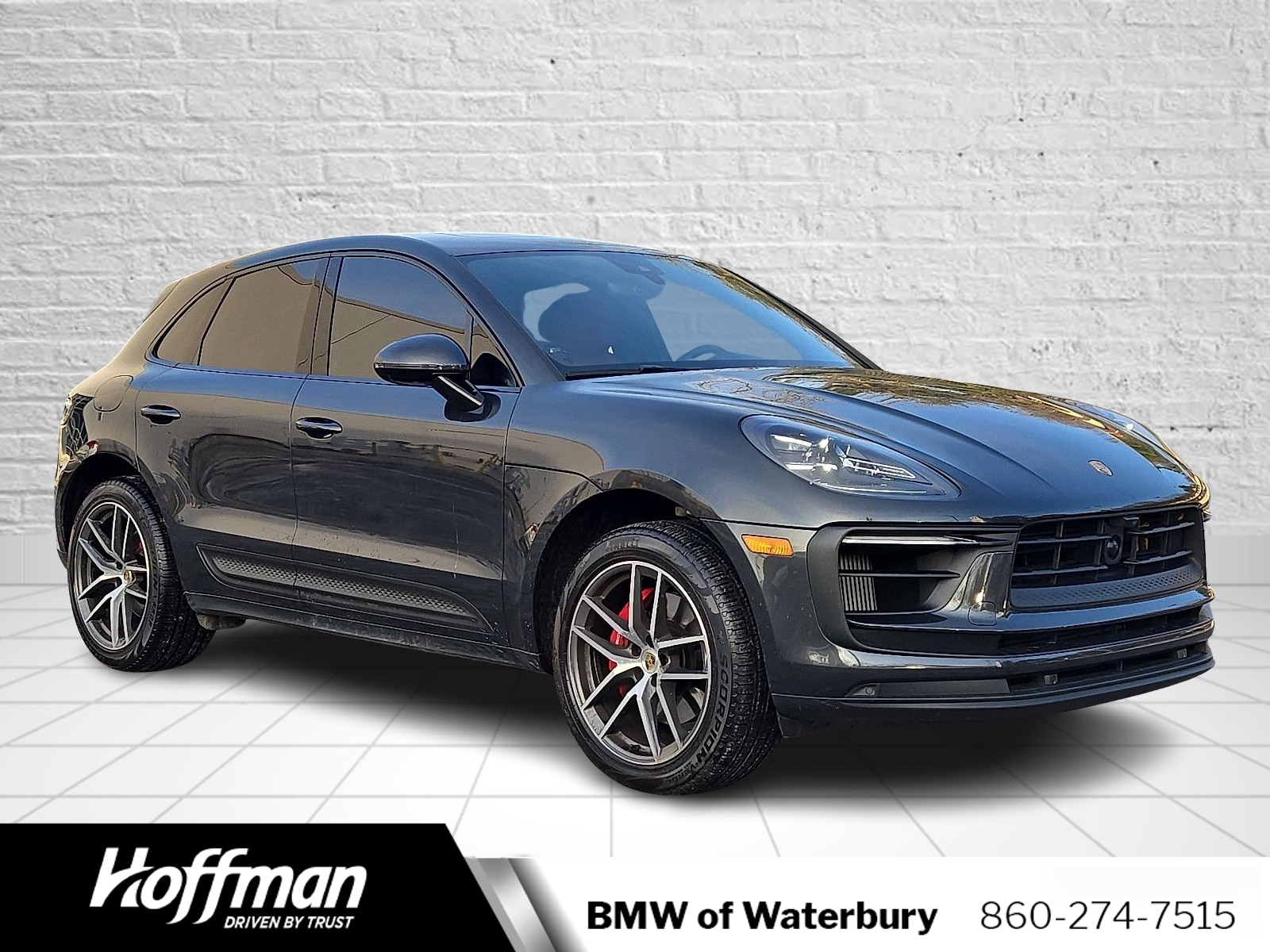 2023 Porsche Macan S's photo