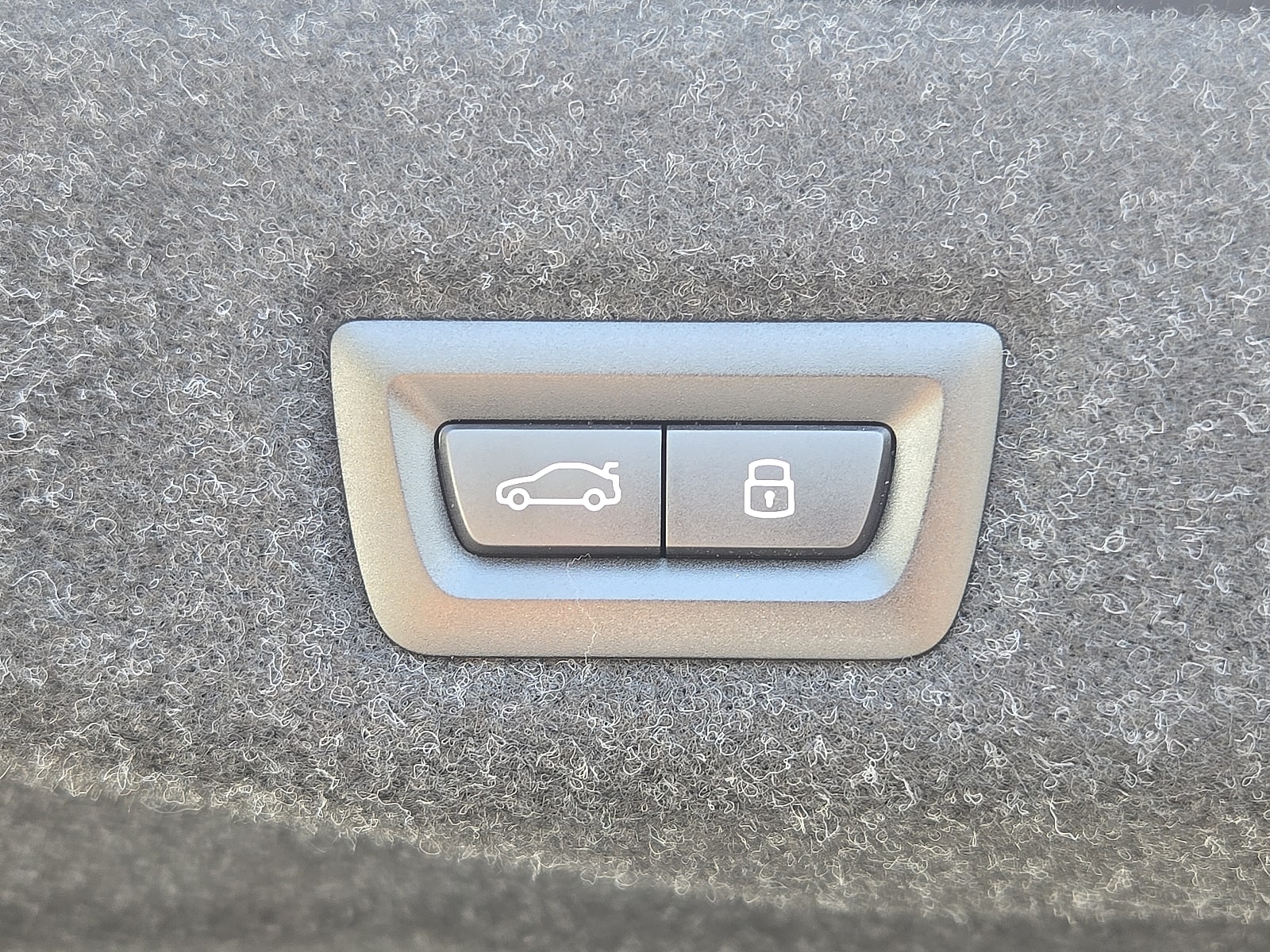 2026 BMW 5 Series 530i - Photo 13