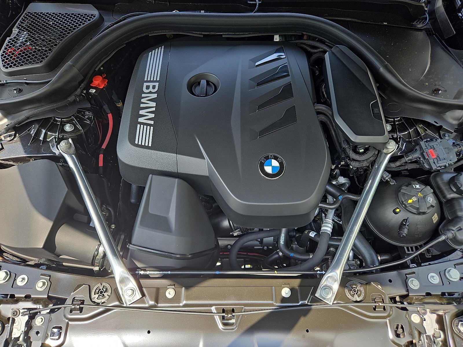 2026 BMW 5 Series 530i - Photo 11