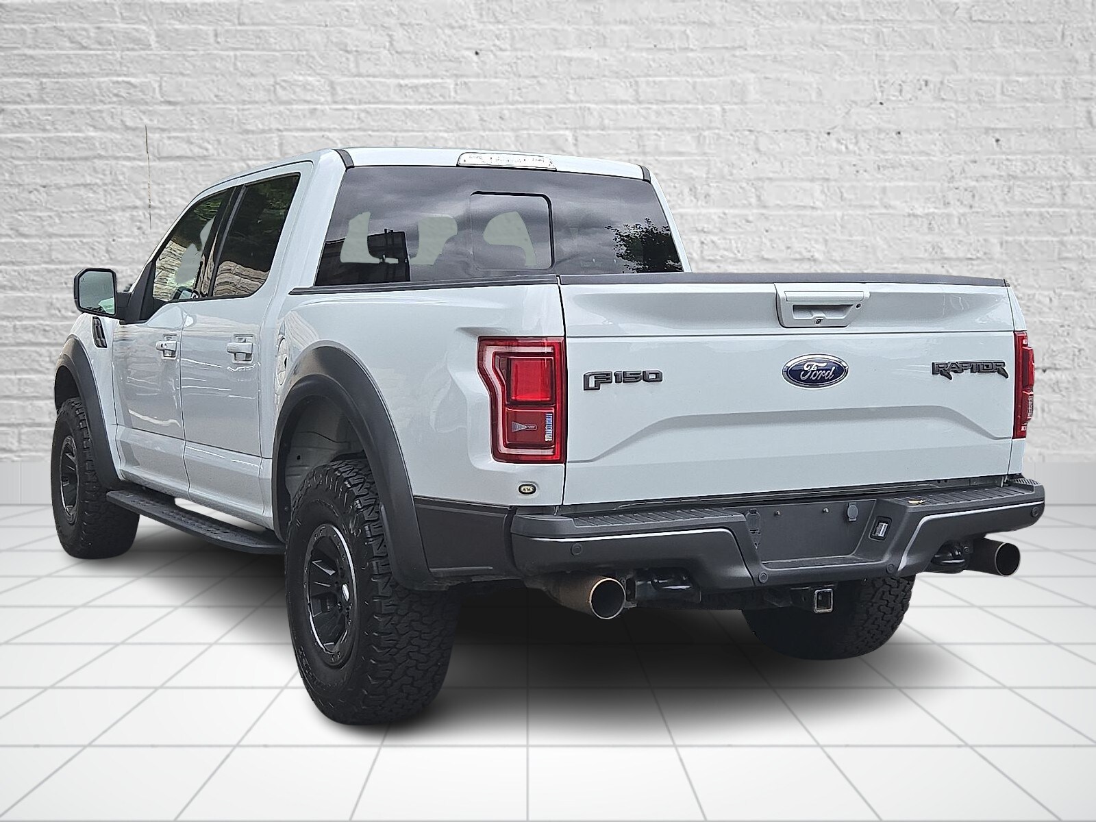 2017 Ford F-150 Raptor photo 4