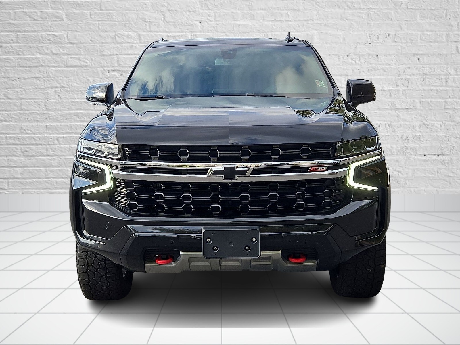 2021 Chevrolet Tahoe Z71 photo 2