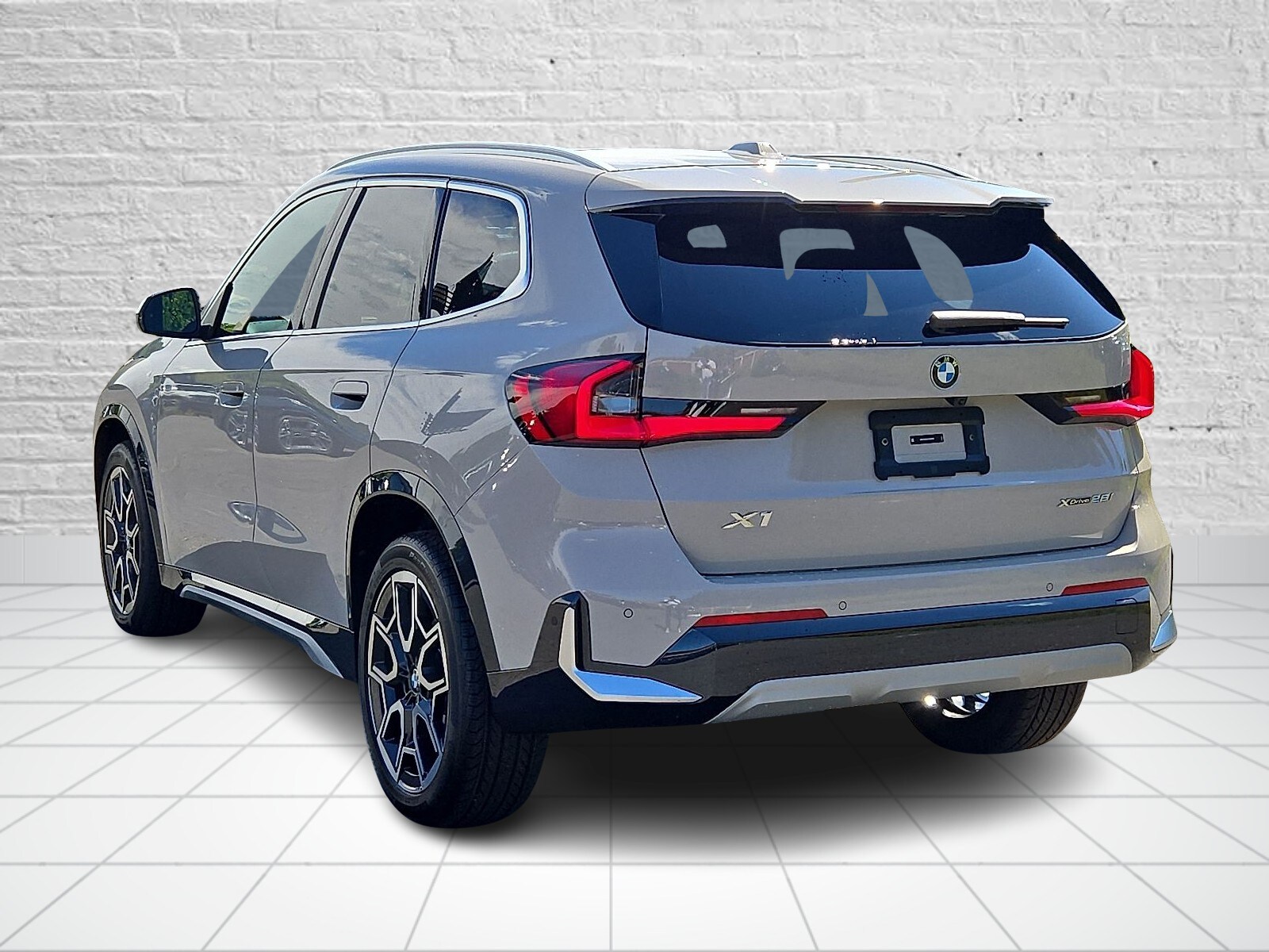 2026 Bmw X1 XDrive28i photo 3
