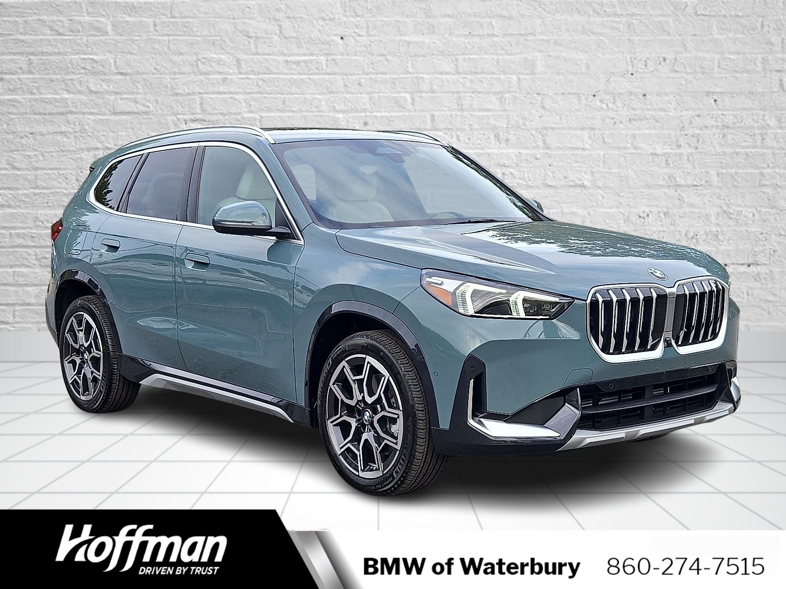 2026 BMW X1 28i's photo