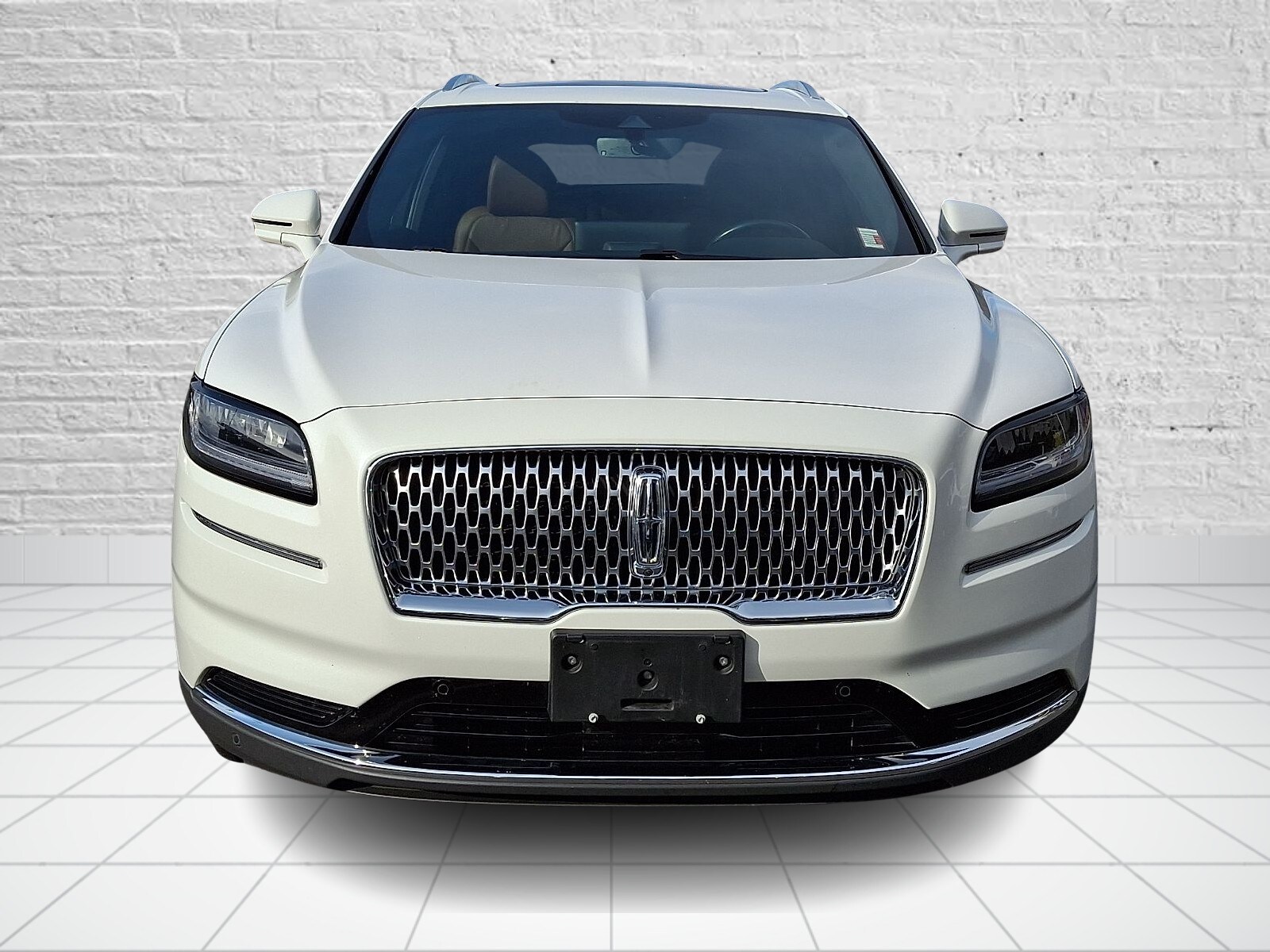 2023 Lincoln Nautilus Reserve photo 2