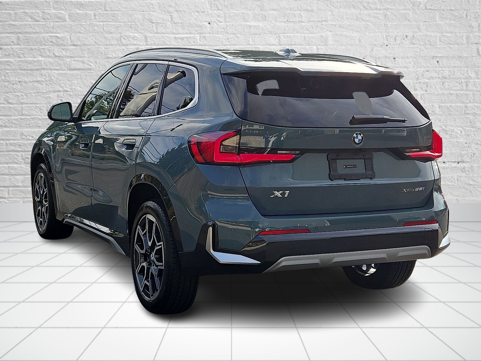 2025 Bmw X1 XDrive28i photo 3
