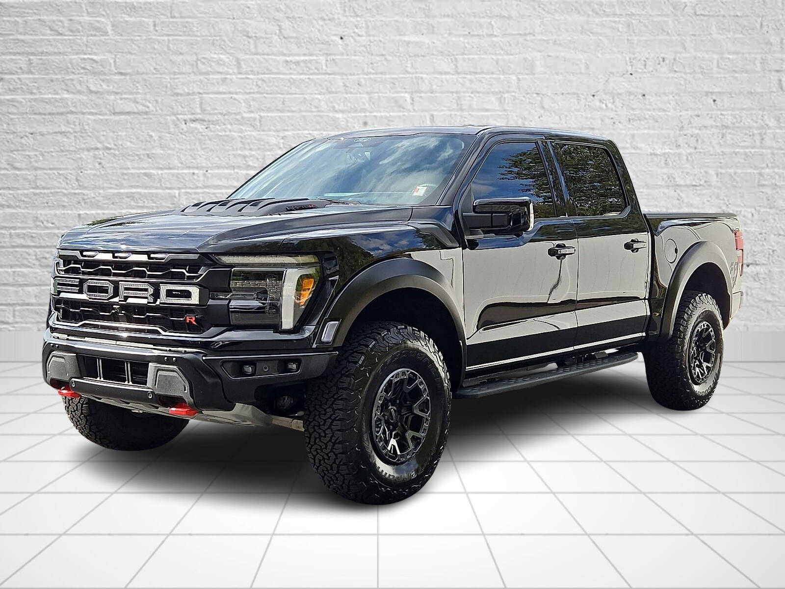 2025 Ford F-150 Raptor photo 3