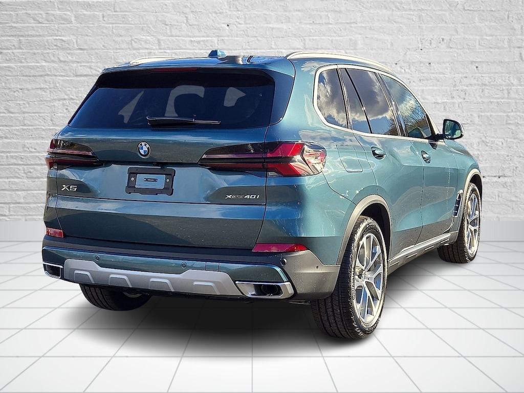 New 2026 BMW X5 xDrive40i SUV