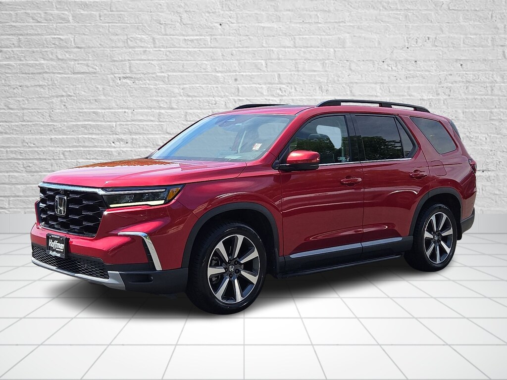 Used 2023 Honda Pilot Elite SUV
