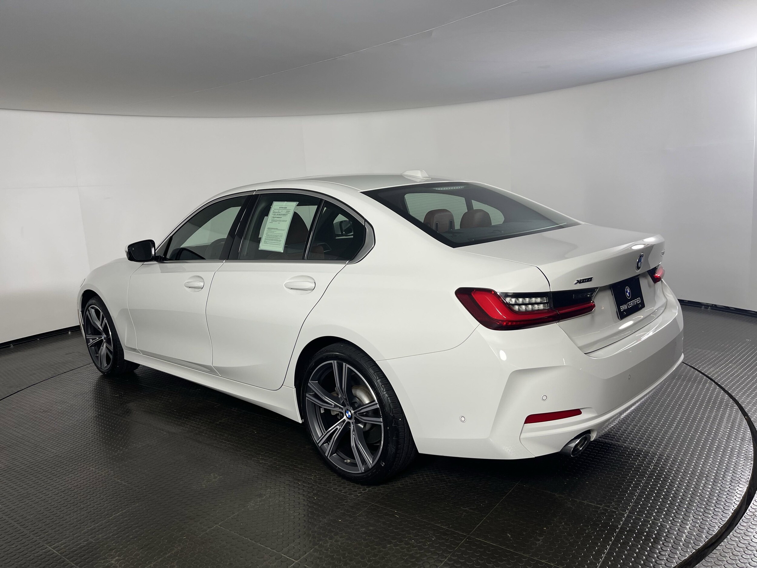 2024 Bmw 330i photo 4