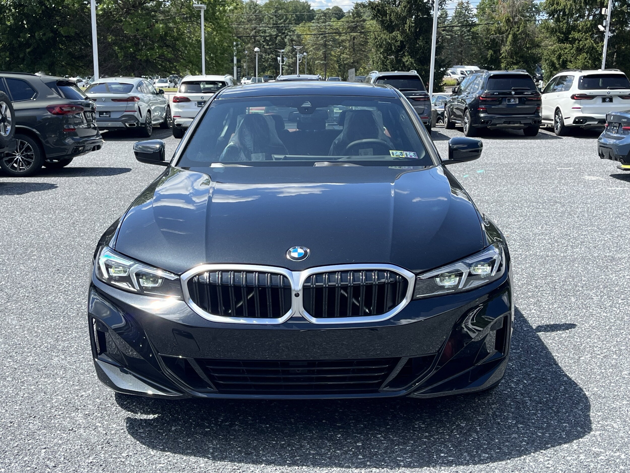 2025 Bmw 330i xDrive photo 2