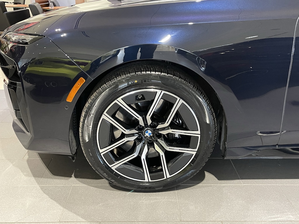 Certified 2025 BMW 7 Series 740i xDrive Sedan