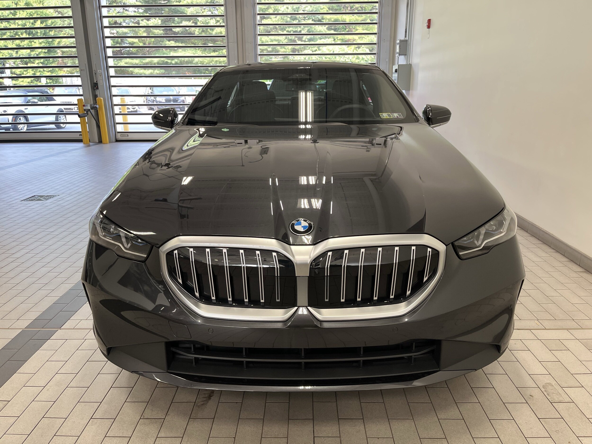 2025 Bmw 530i photo 2