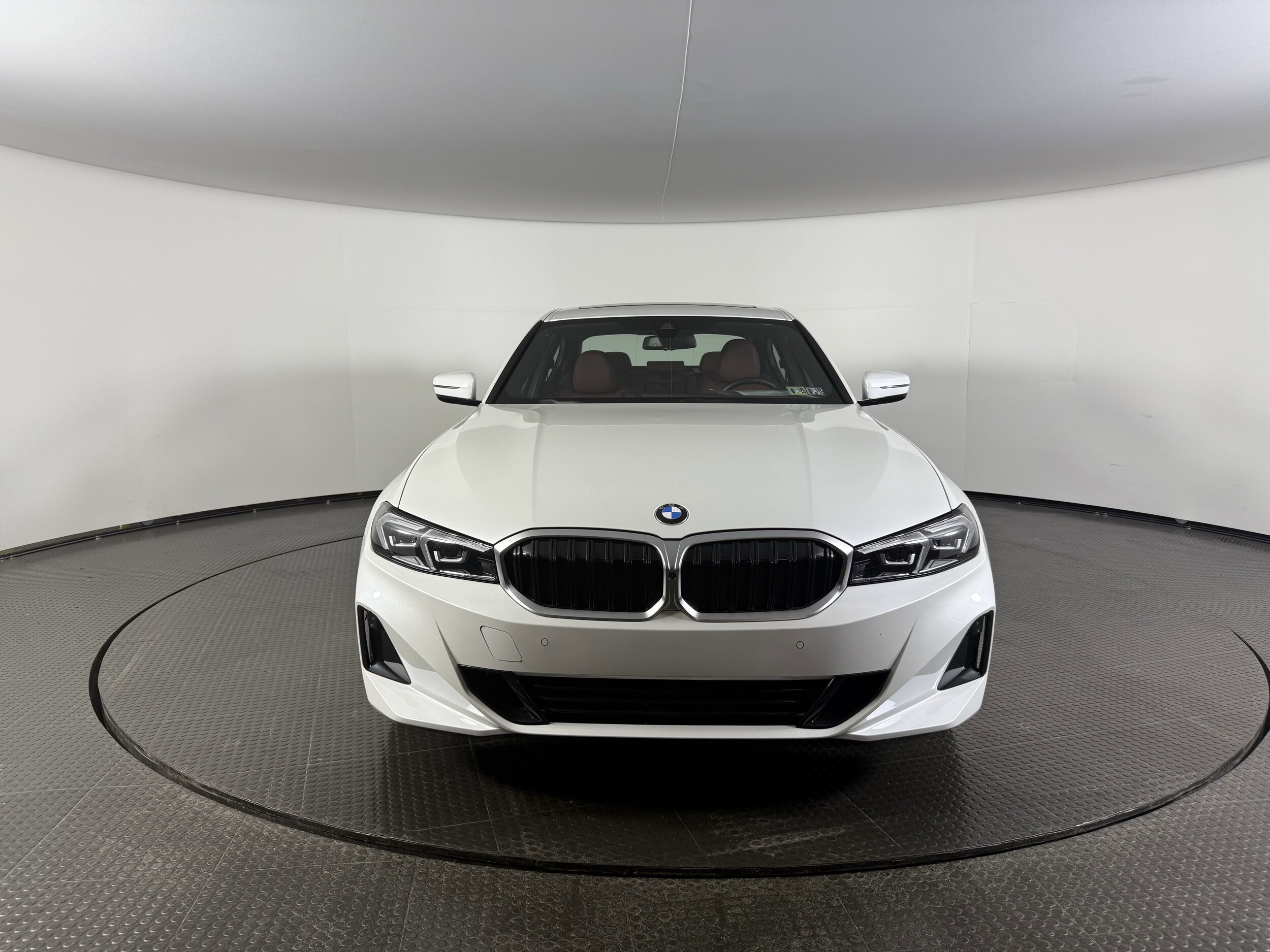 2024 Bmw 330i xDrive photo 3