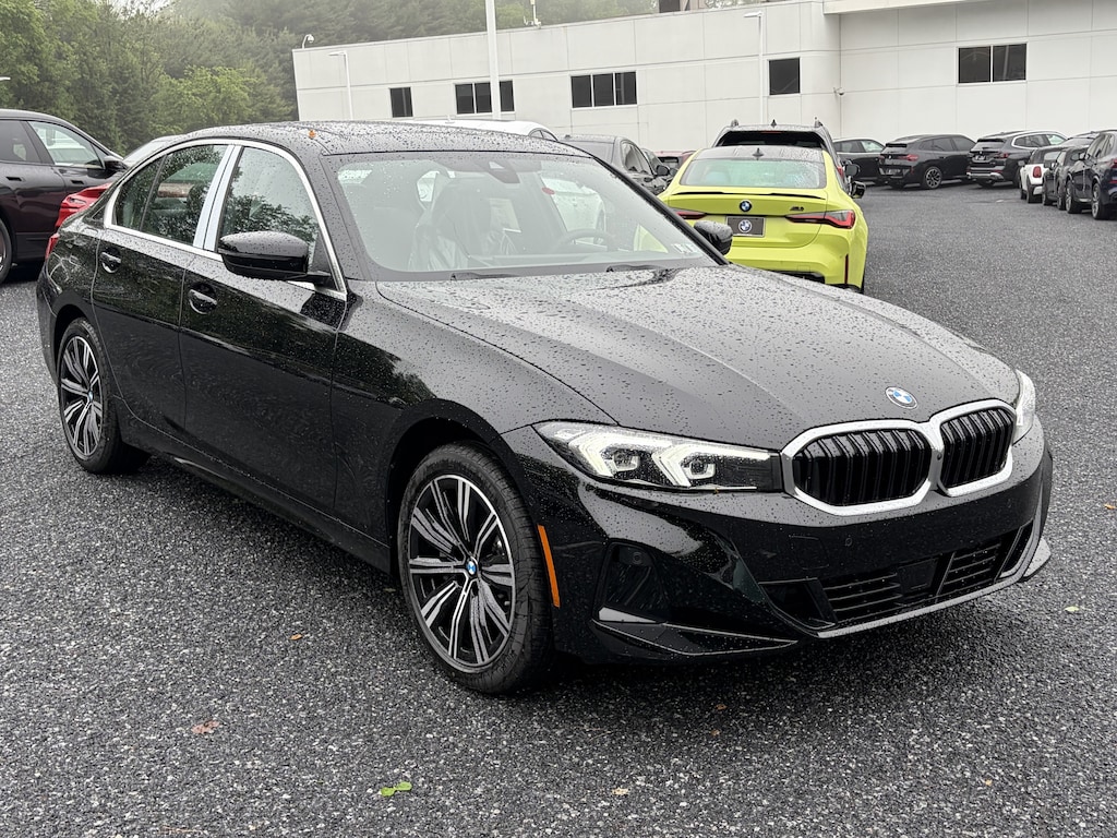 New 2026 BMW 330i xDrive Sedan