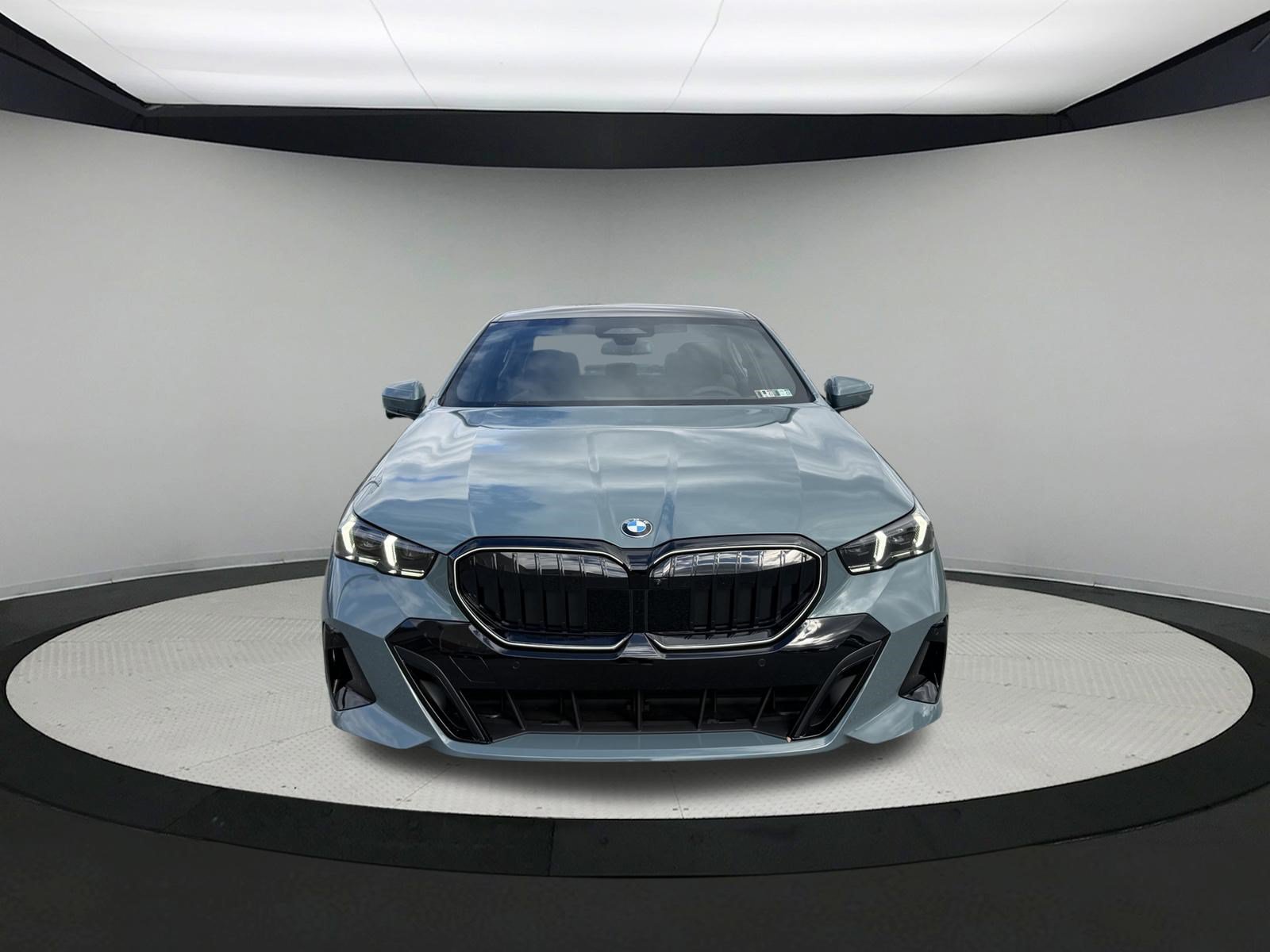 New 2027 BMW 530i xDrive Sedan