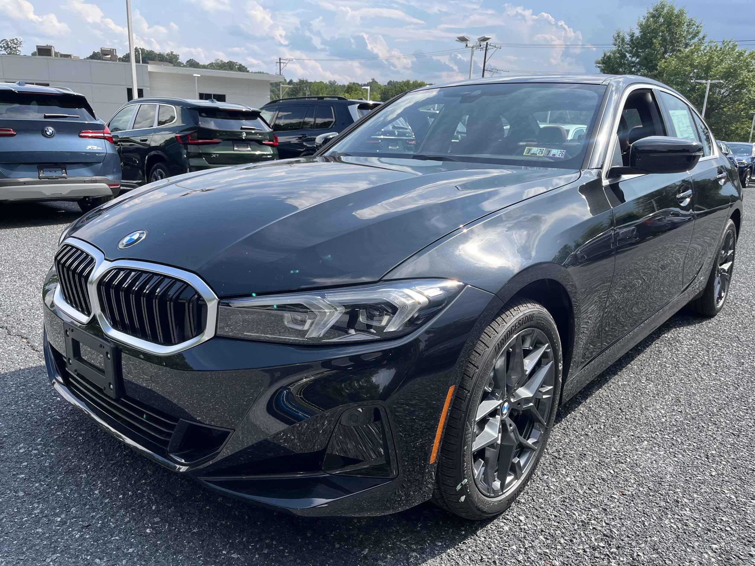 2025 Bmw 330i 330i xDrive photo 2