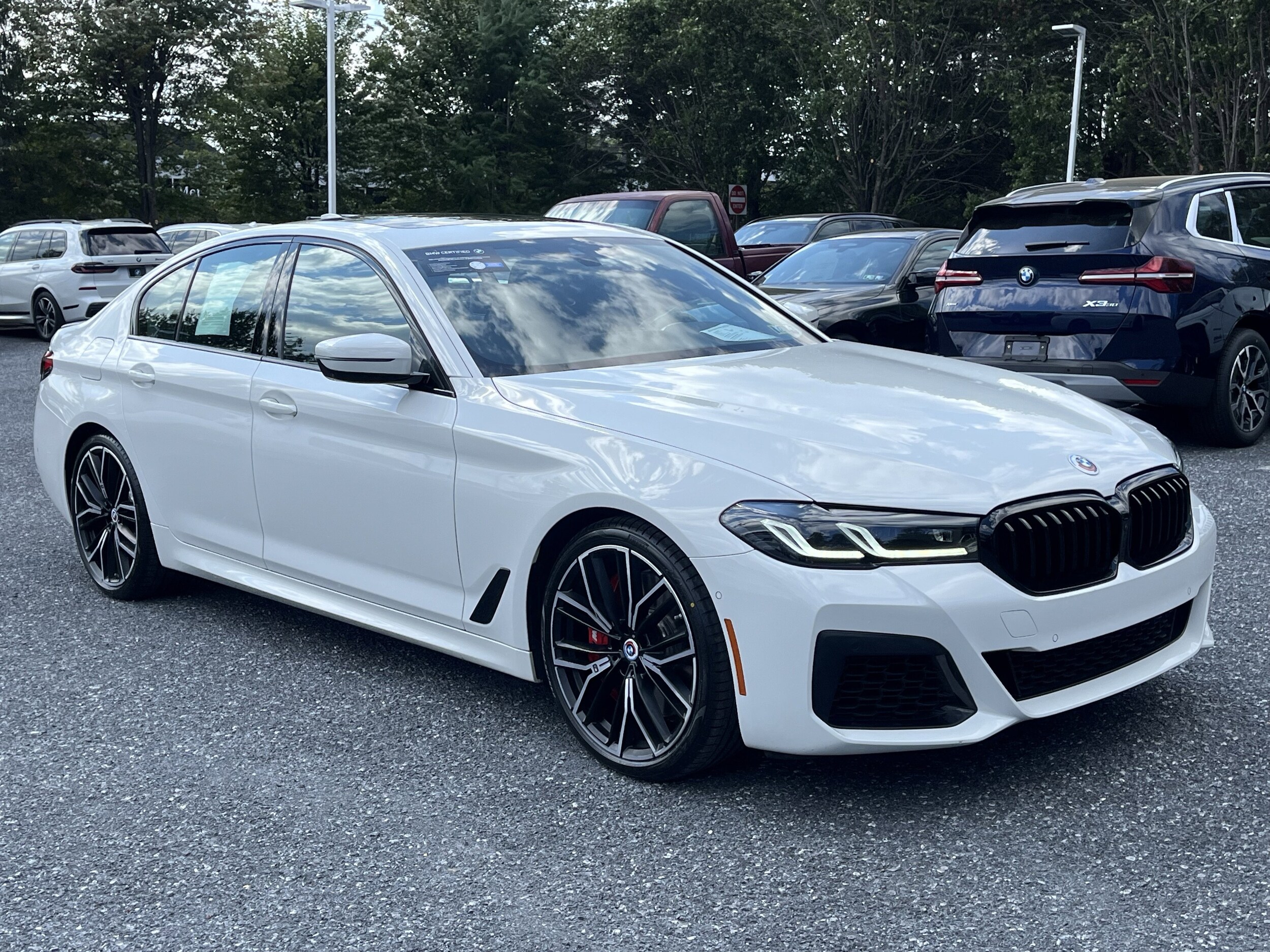 2023 Bmw M550i xDrive photo 3