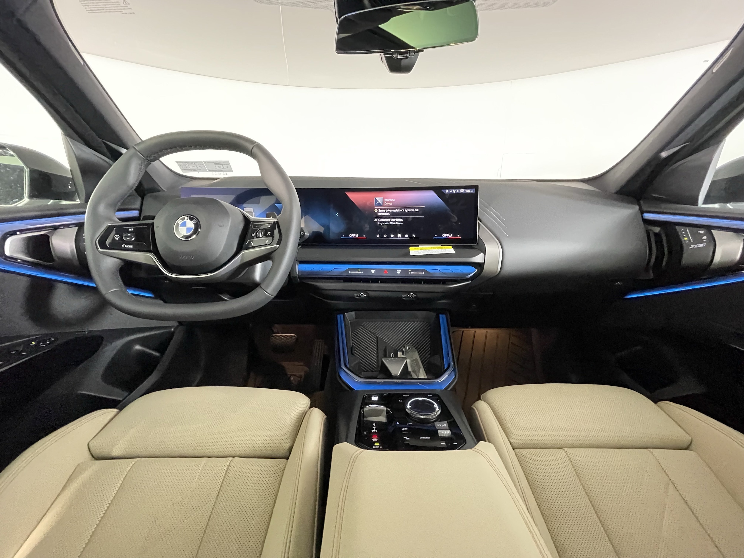 2026 BMW X3 30 - Photo 18