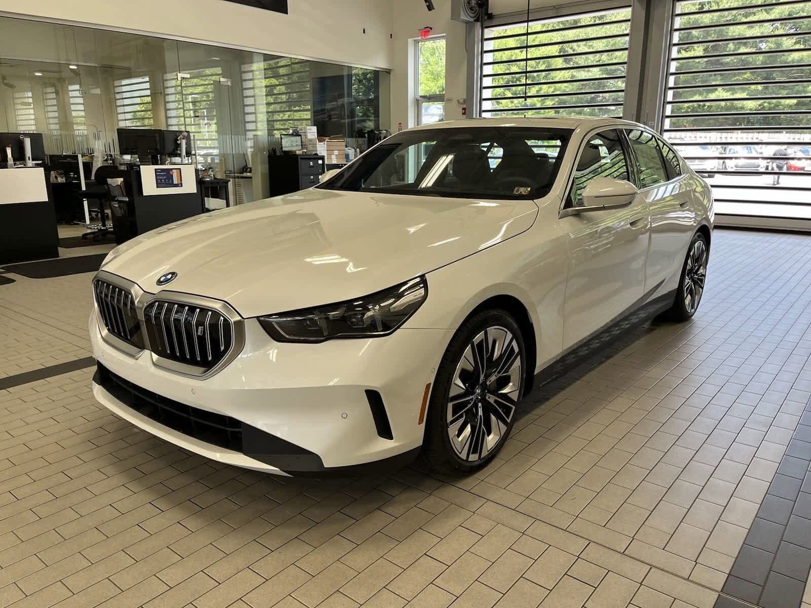 2025 Bmw i5 xDrive40 photo 3