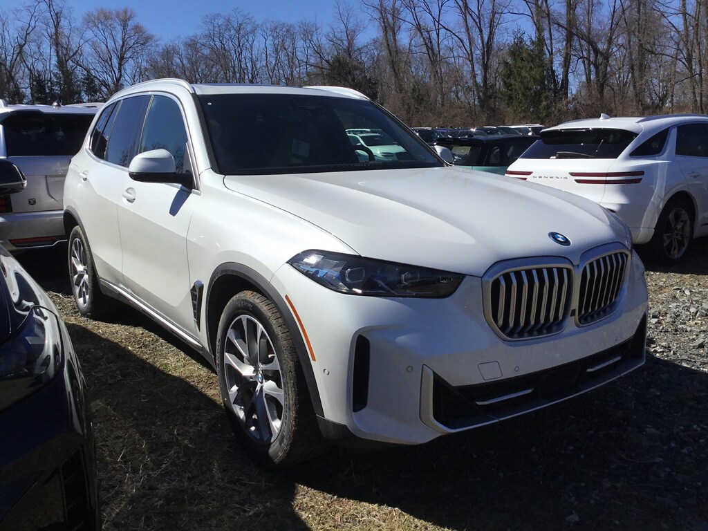 New 2026 BMW X5 PHEV xDrive50e SUV