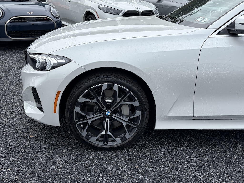 New 2026 BMW 330i xDrive Sedan