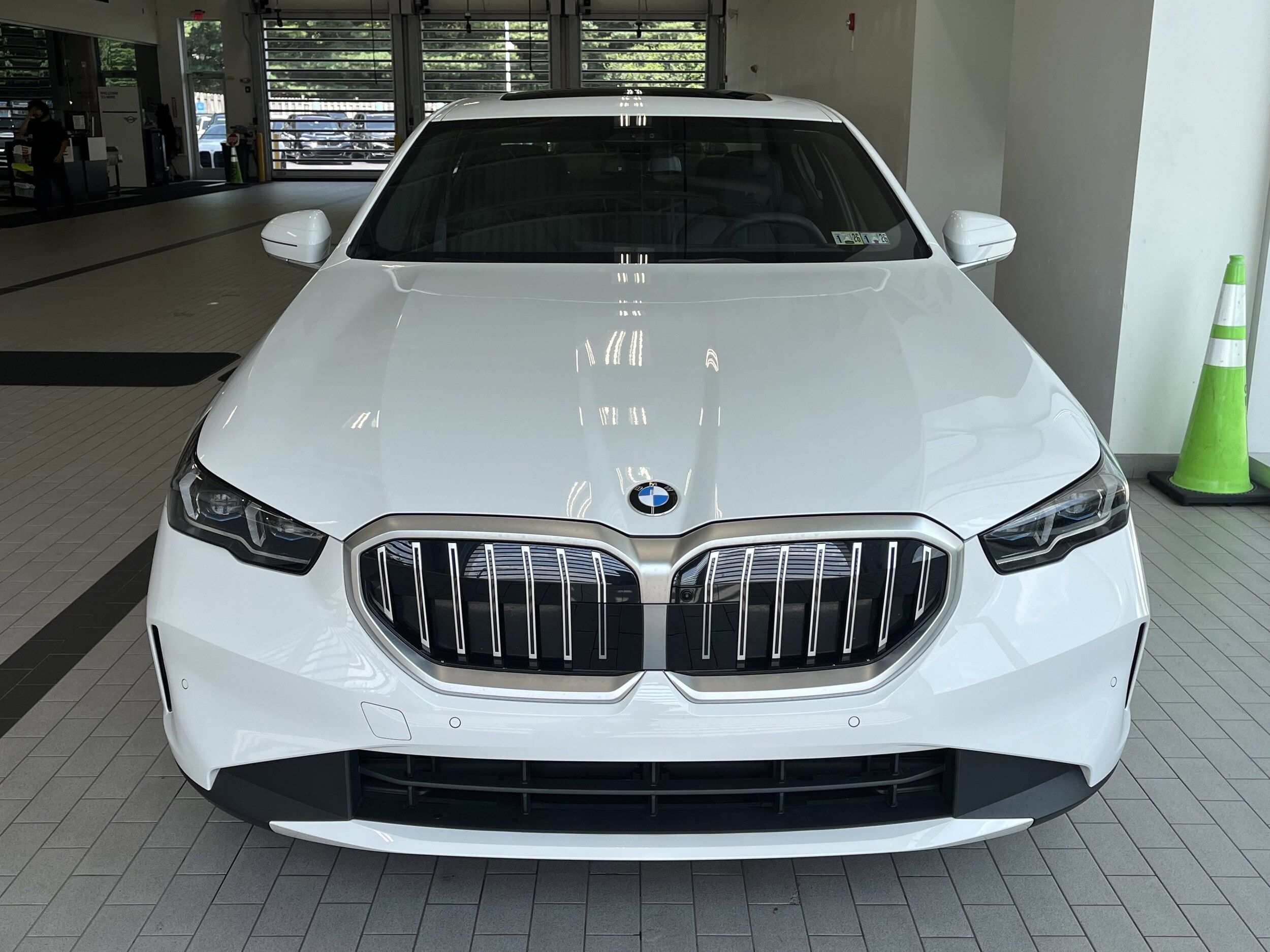 2025 Bmw 530i 530i xDrive photo 2