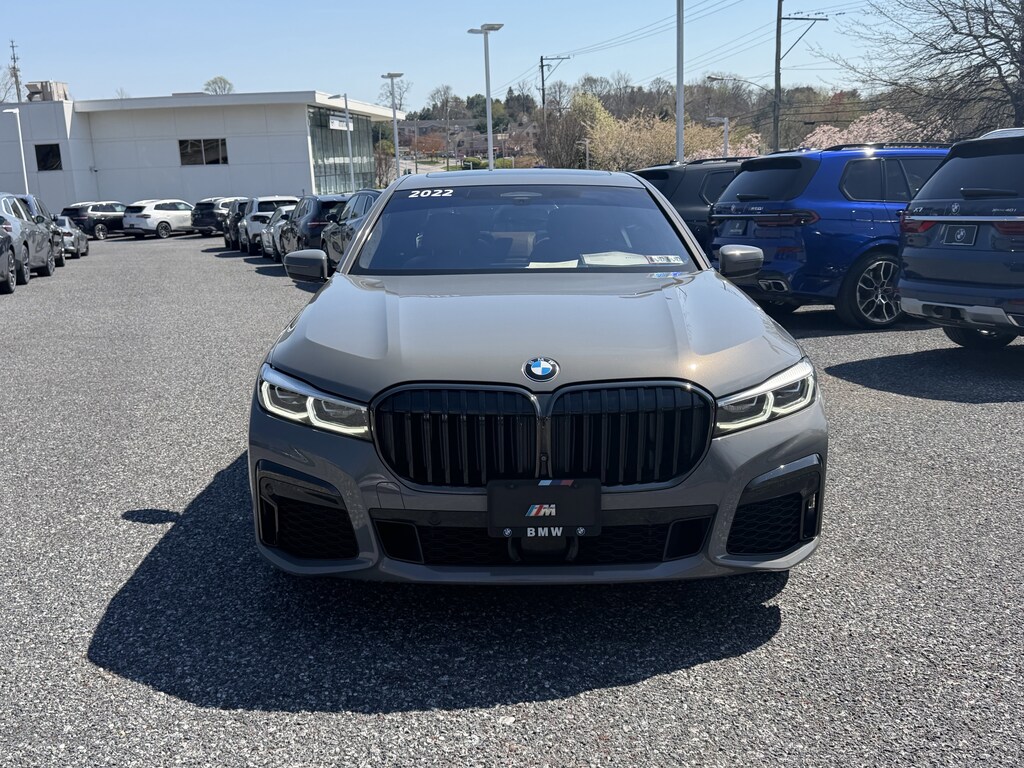 Used 2022 BMW 7 Series M760i Sedan