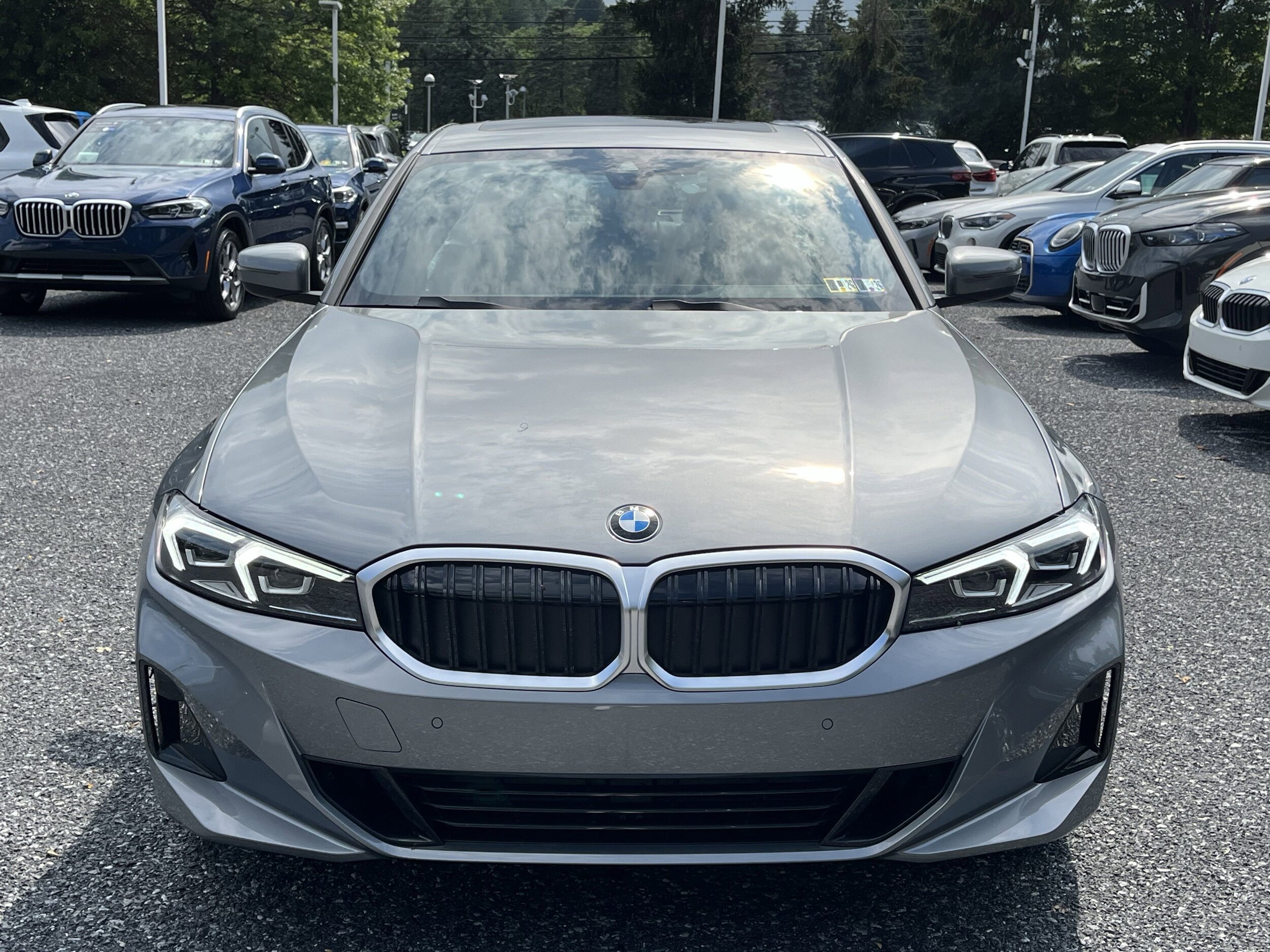 2025 Bmw 330i 330i xDrive photo 2