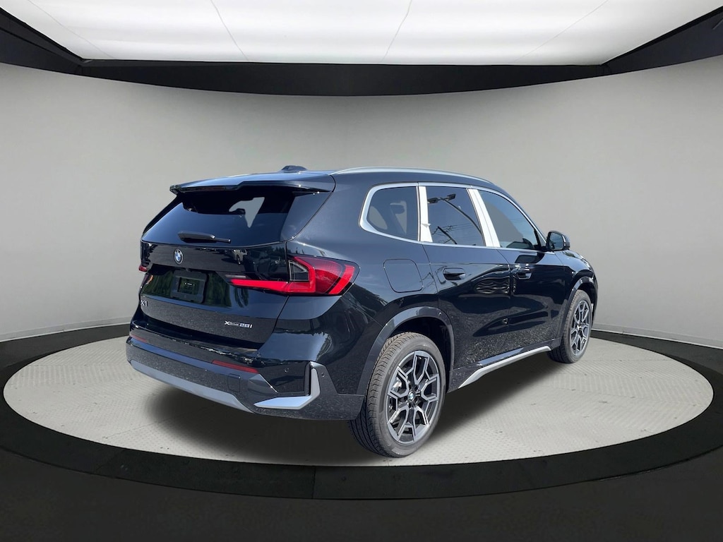 New 2026 BMW X1 xDrive28i SUV