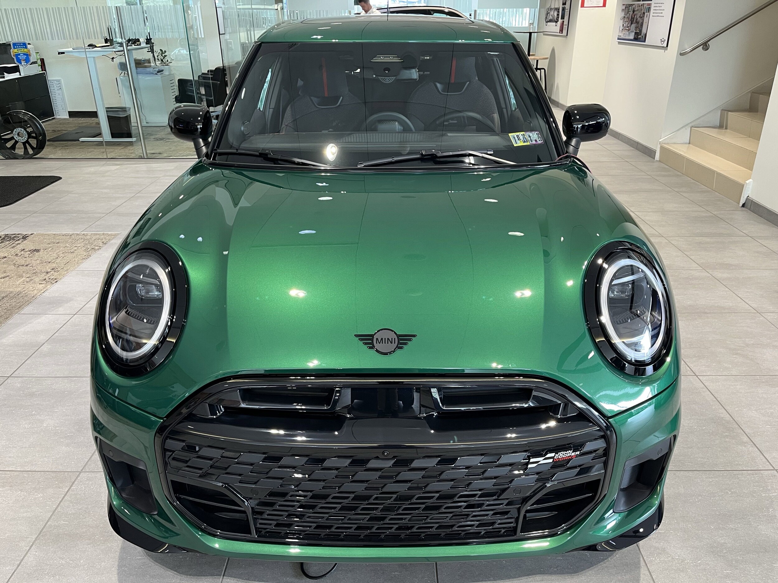 2025 Mini Cooper 2 Door Iconic Hardtop S photo 2