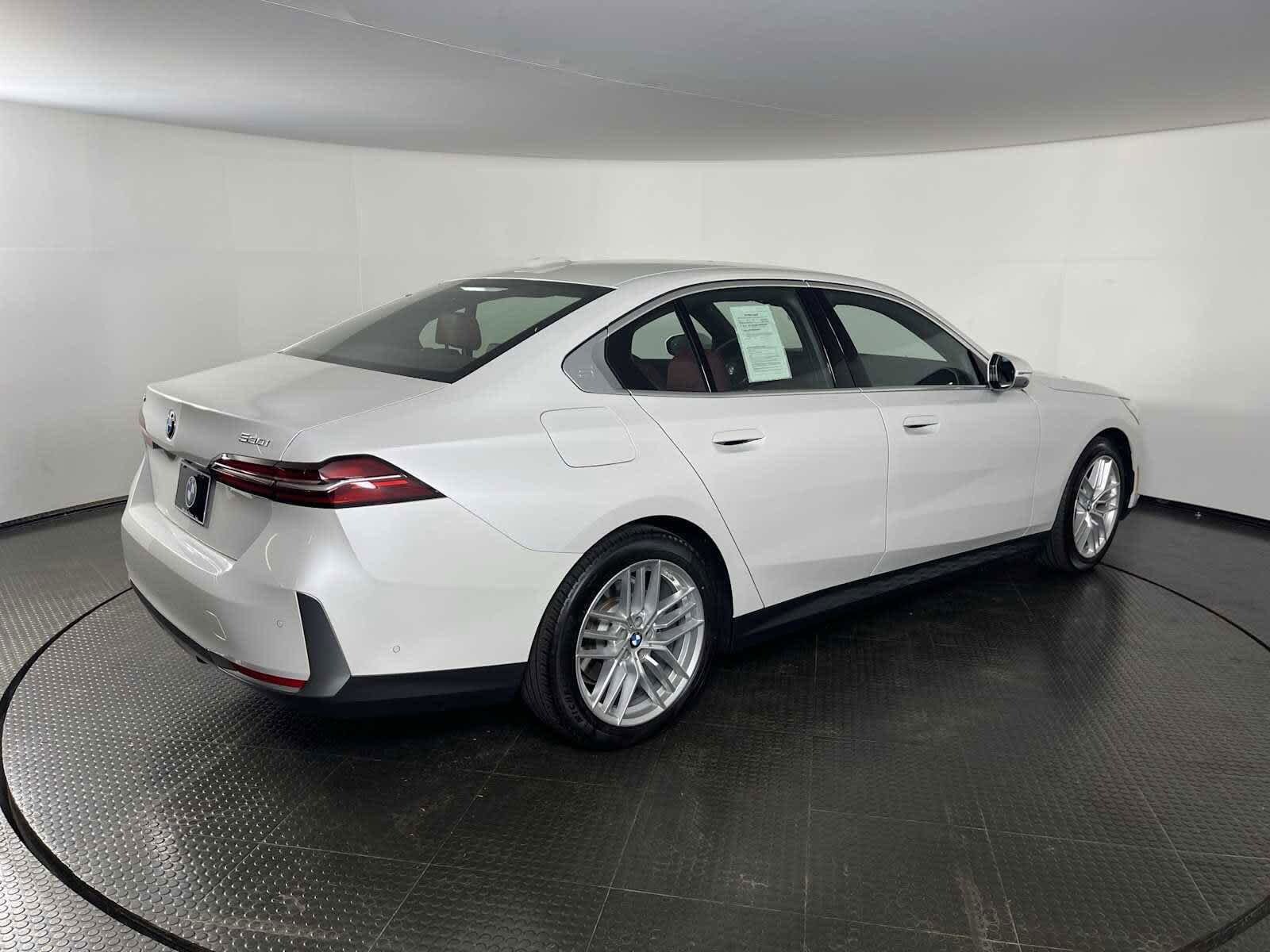 2024 Bmw 530i photo 4