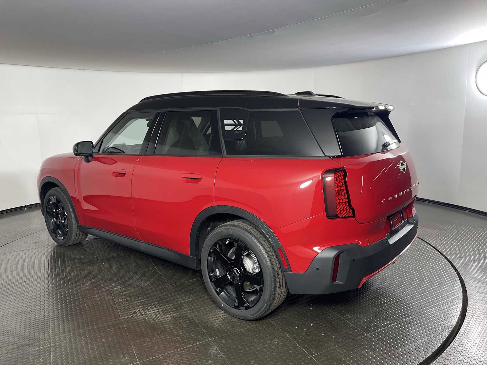 2025 Mini Cooper S ALL4 photo 4