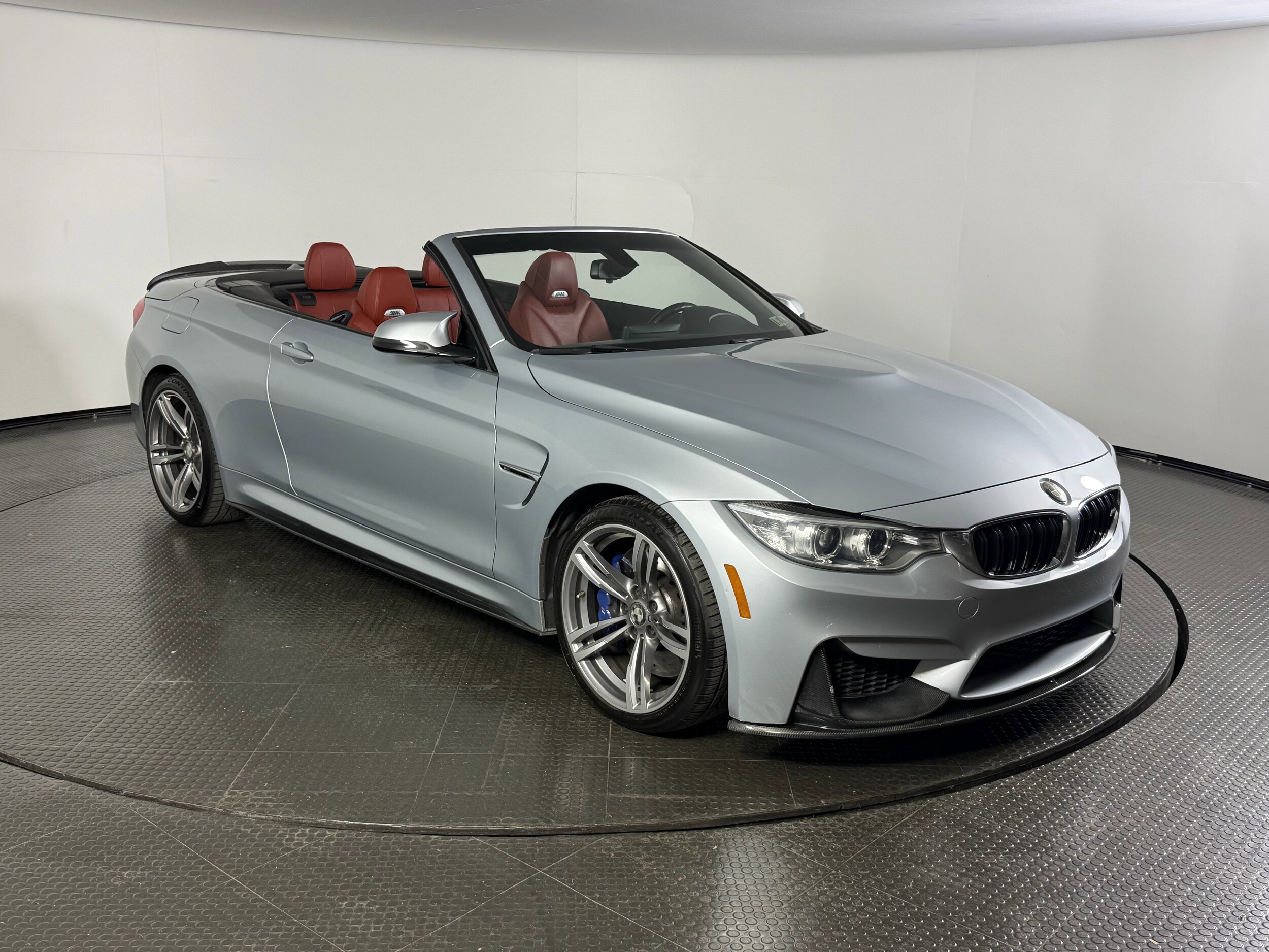 2015 Bmw M4 Convertible photo 3