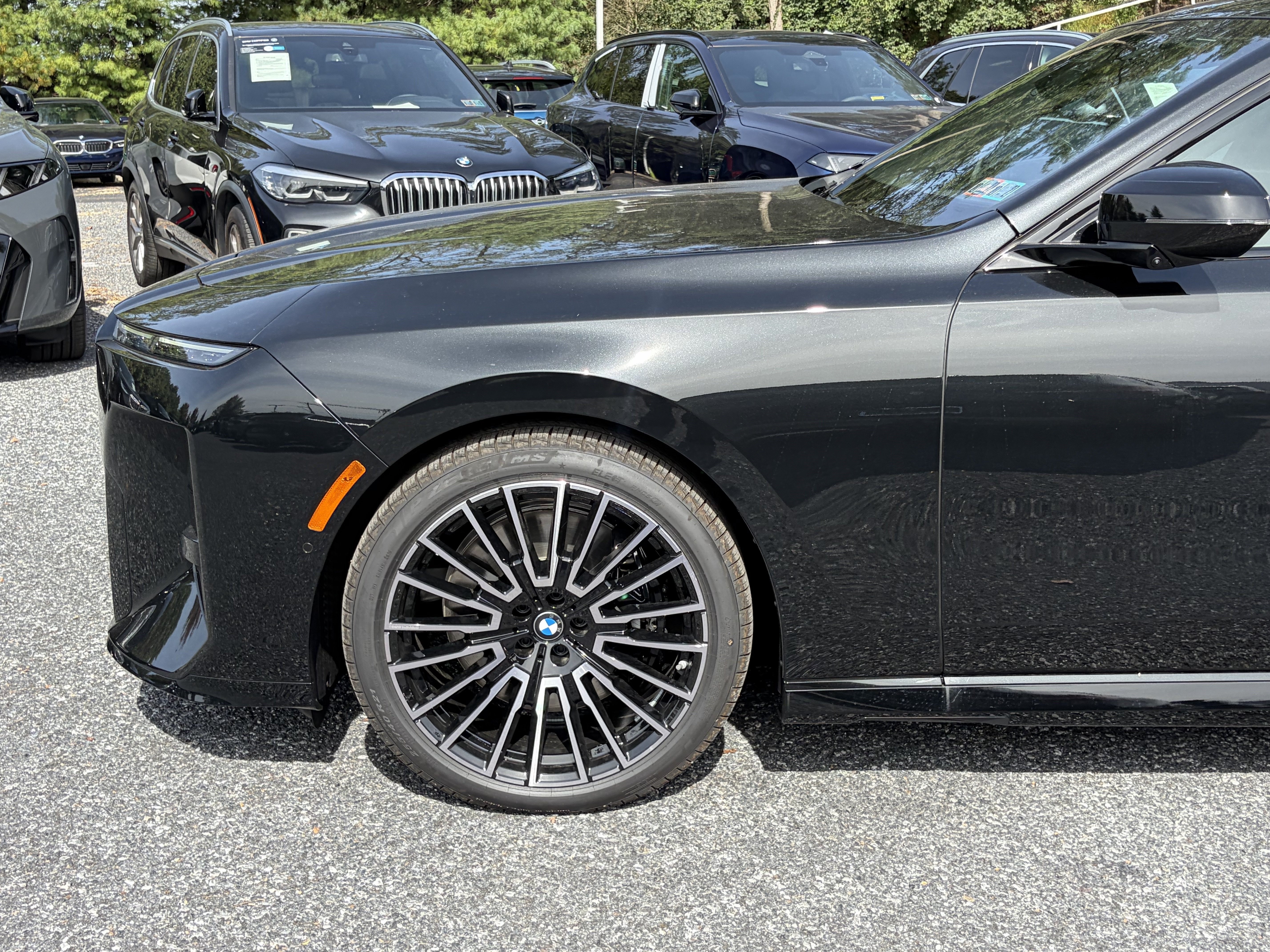 New 2027 BMW 740i xDrive Sedan