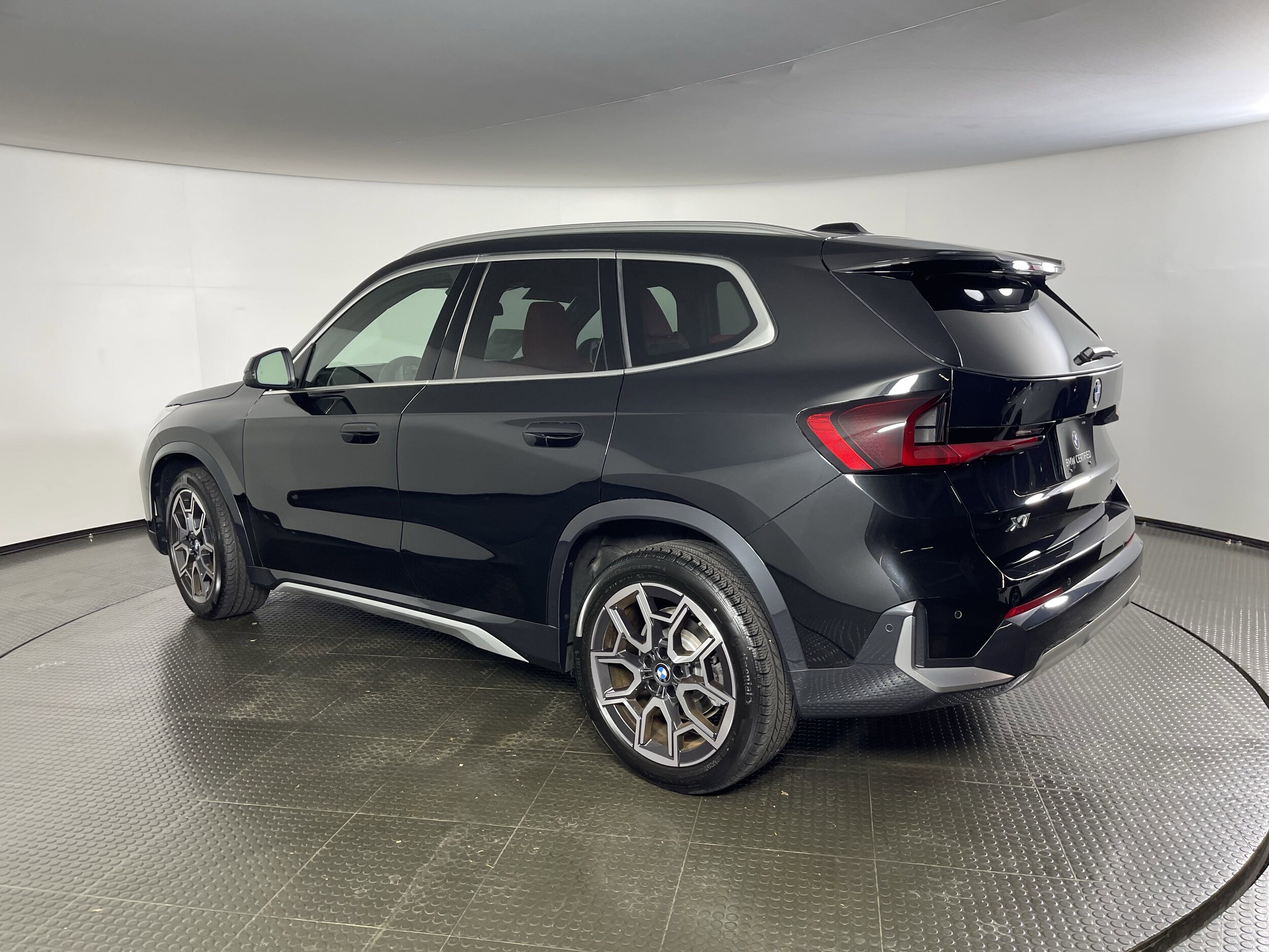 2025 Bmw X1 XDrive28i photo 3