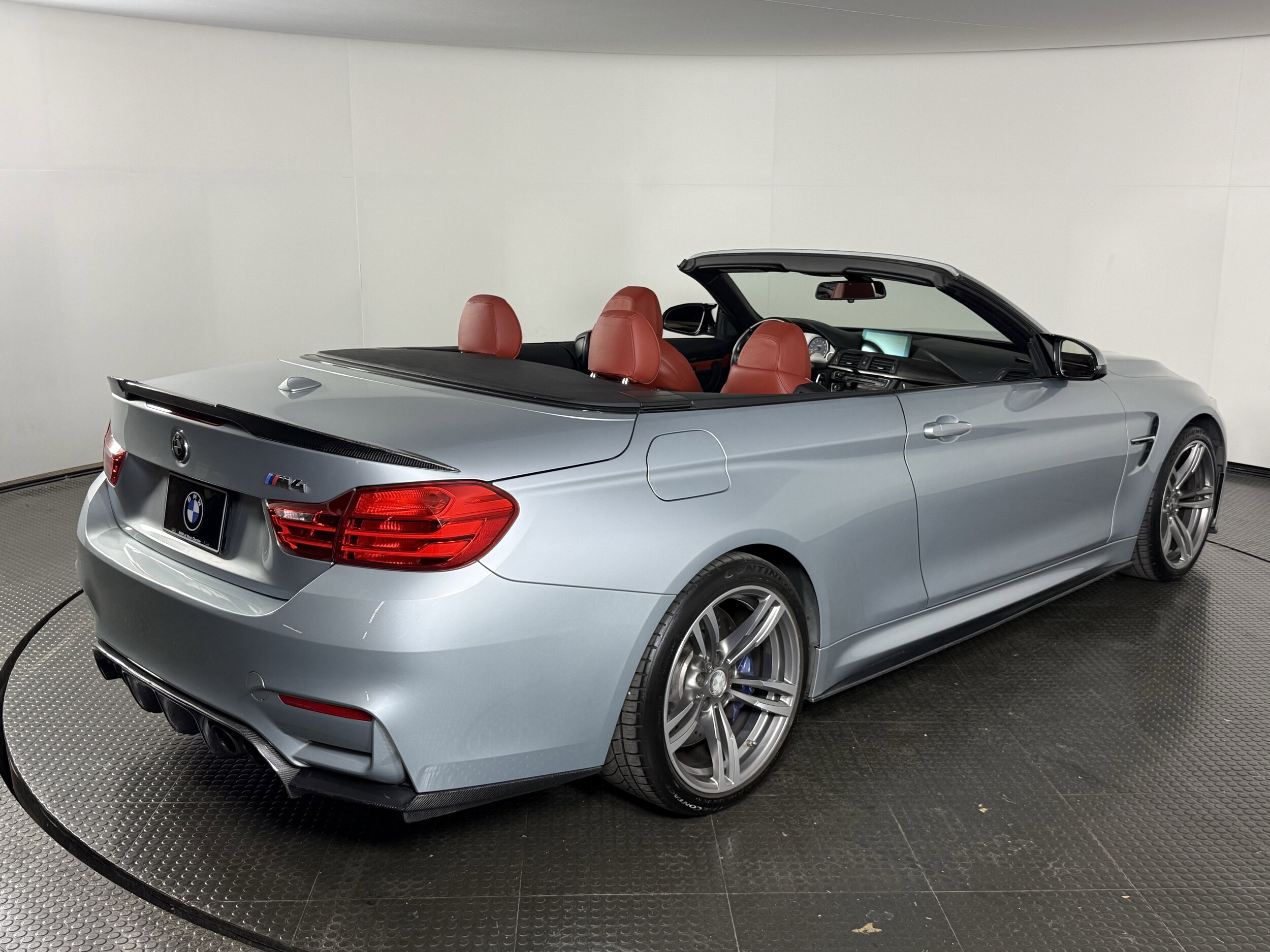 2015 Bmw M4 Convertible photo 4