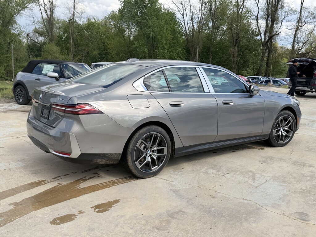 Used 2026 BMW 5 Series 530i xDrive Sedan