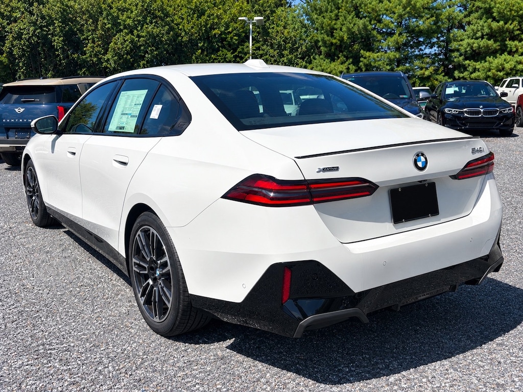 New 2027 BMW 540i xDrive Sedan