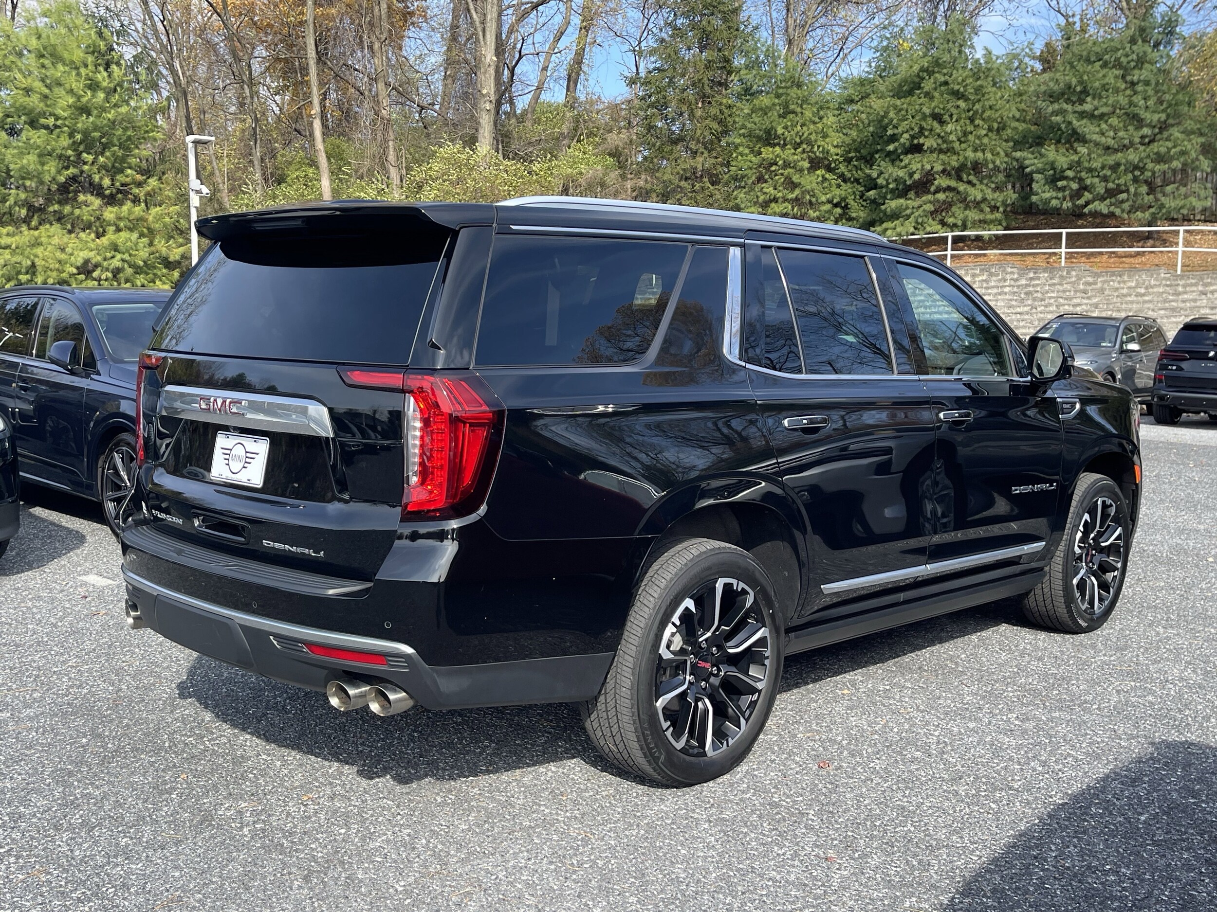 2023 Gmc Yukon Denali photo 2