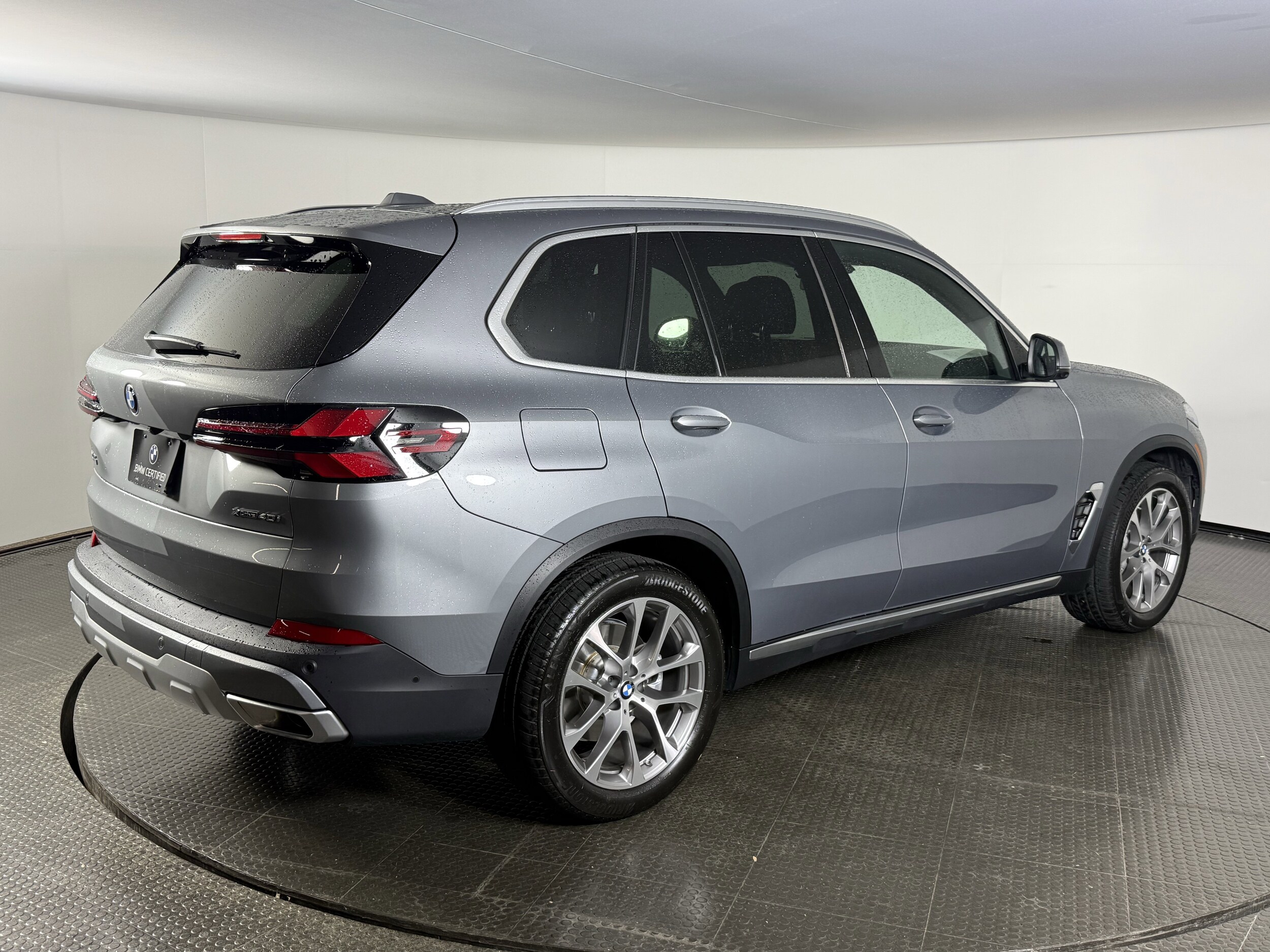 2025 Bmw X5 xDrive40i photo 3
